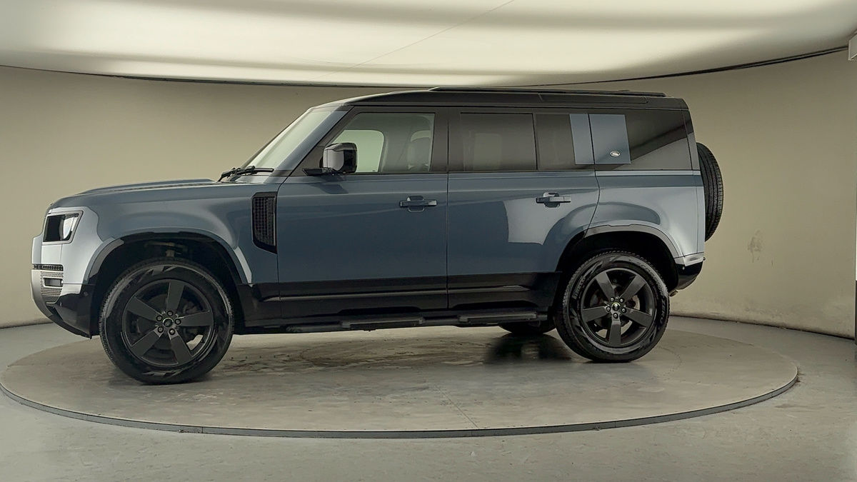 Used Land Rover Defender 2024 for sale - 77288800: Photo 28