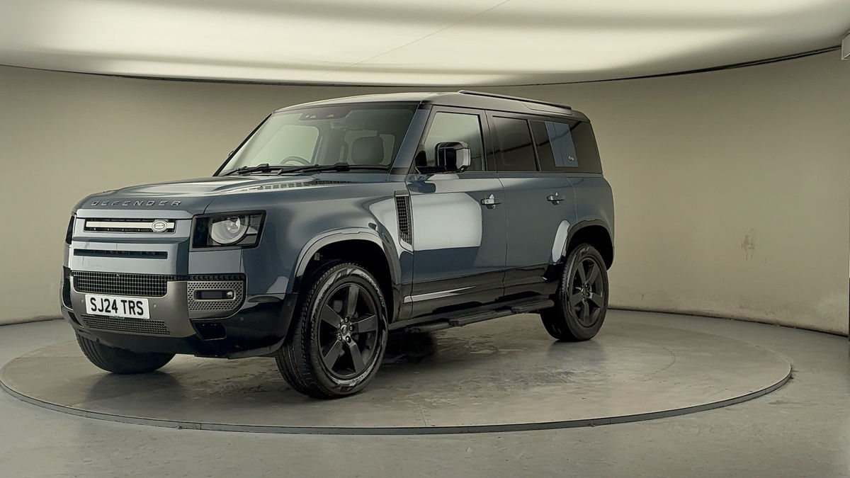 Used Land Rover Defender 2024 for sale - 77288800: Photo 30