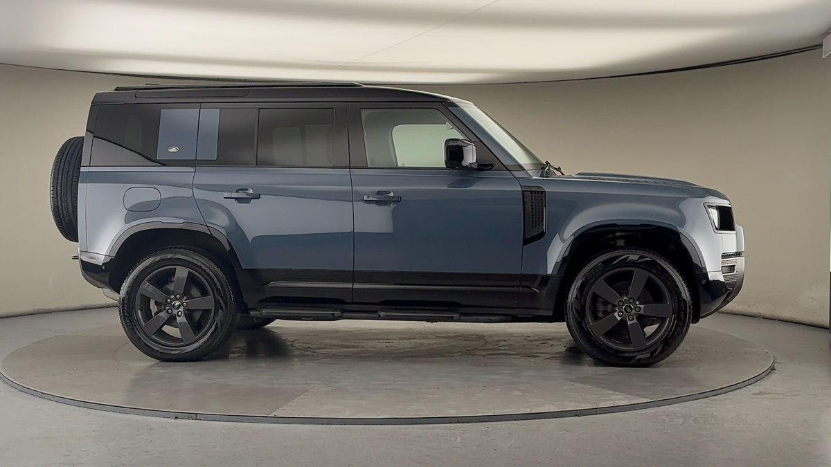 Used Land Rover Defender 2024 for sale - 77288800: Photo 36