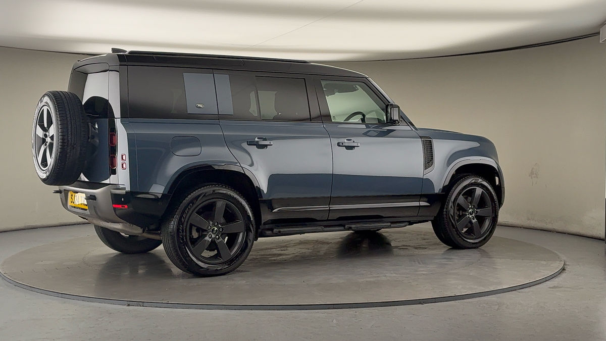 Used Land Rover Defender 2024 for sale - 77288800: Photo 38