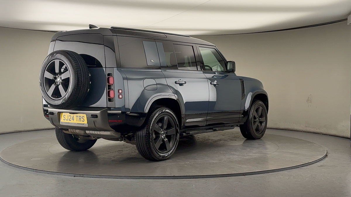 Used Land Rover Defender 2024 for sale - 77288800: Photo 39