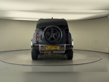 Used Land Rover Defender 2024 for sale - 77288800: Photo