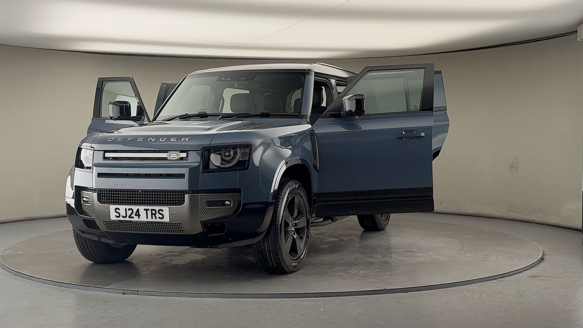 Used Land Rover Defender 2024 for sale - 77288800: Photo 50