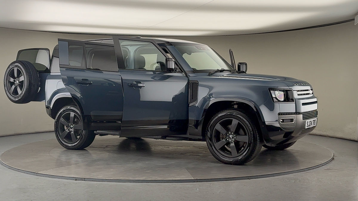 Used Land Rover Defender 2024 for sale - 77288800: Photo 54