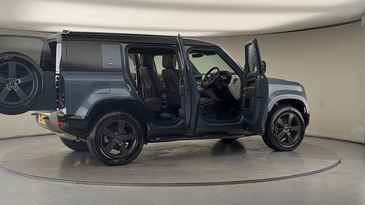 Used Land Rover Defender 2024 for sale - 77288800: Photo 57