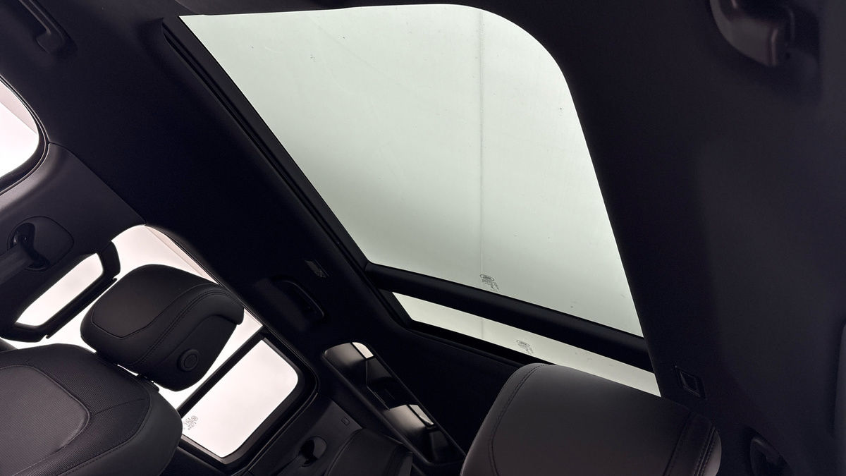 Used Land Rover Defender 2024 for sale - 77288800: Photo 6