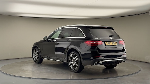 Used Mercedes-Benz GLC 2017 for sale - 76211101: Photo 2