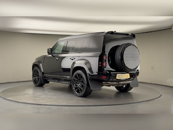 Used Land Rover Defender 2025 for sale - 78213242: Photo