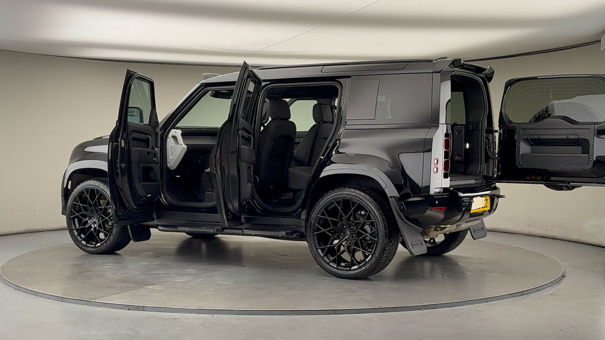 Used Land Rover Defender 2025 for sale - 78213242: Photo 50