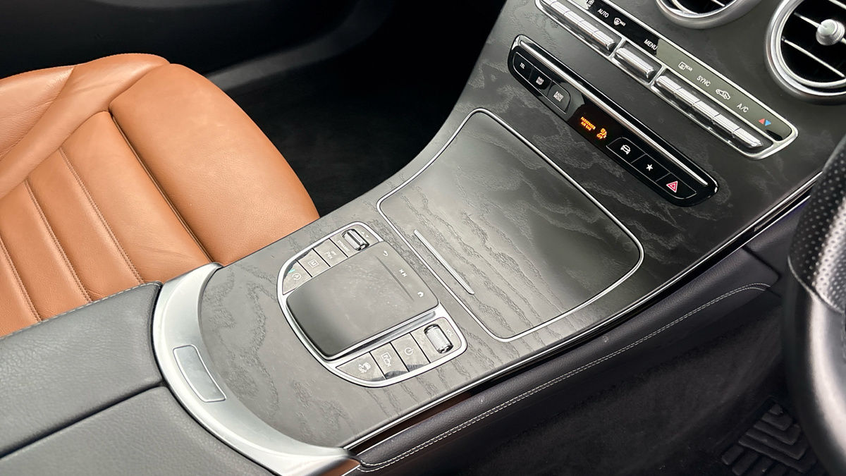 Used Mercedes-Benz GLC 2021 for sale - 76836772: Photo 18