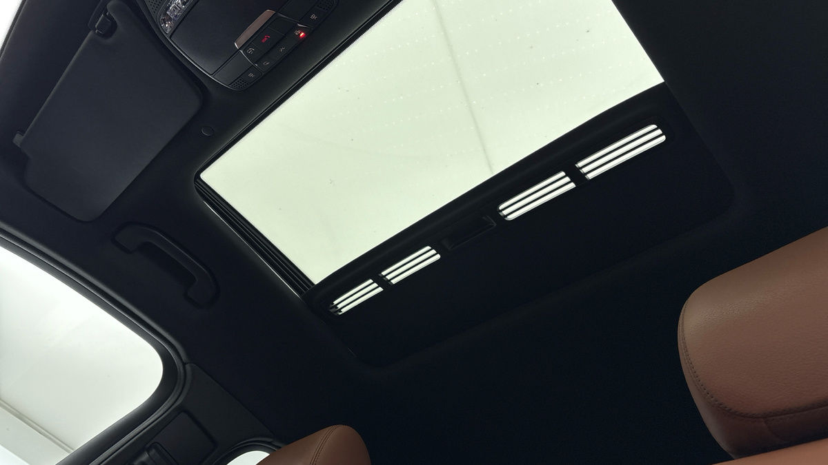 Used Mercedes-Benz GLC 2021 for sale - 76836772: Photo 6