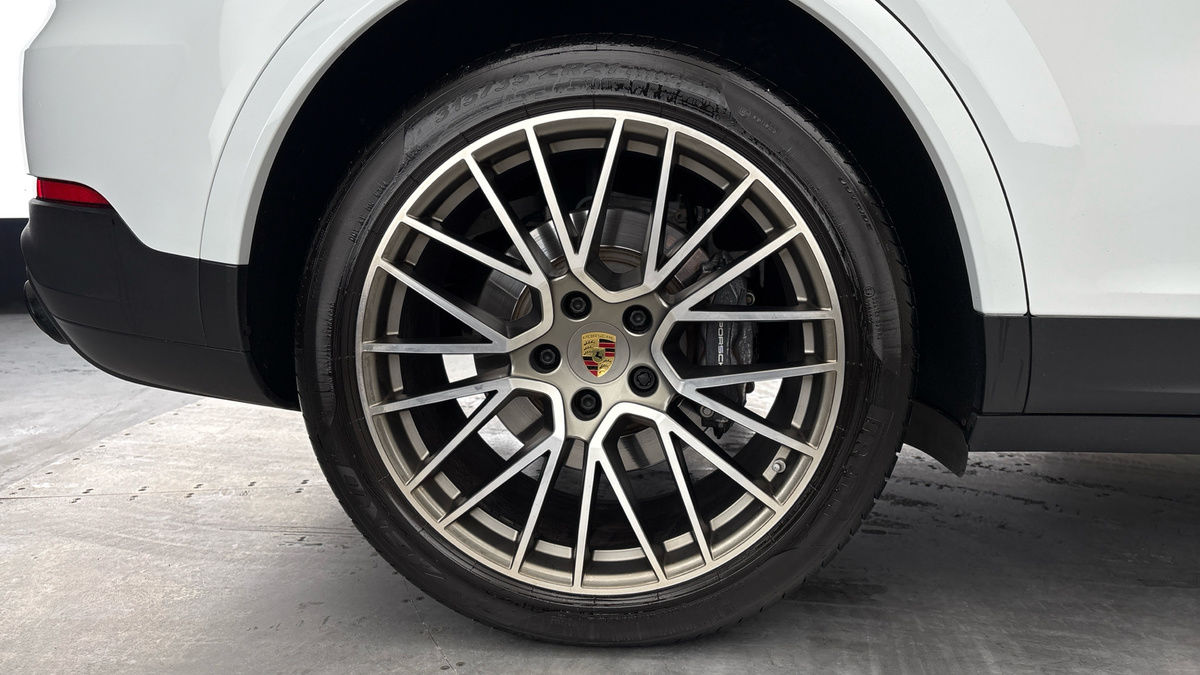 Used Porsche Cayenne 2022 for sale - 77921033: Photo 10