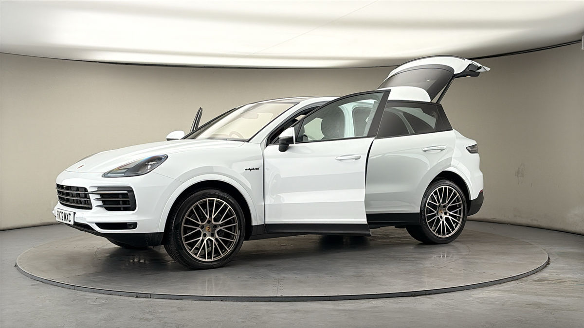 Used Porsche Cayenne 2022 for sale - 77921033: Photo 49