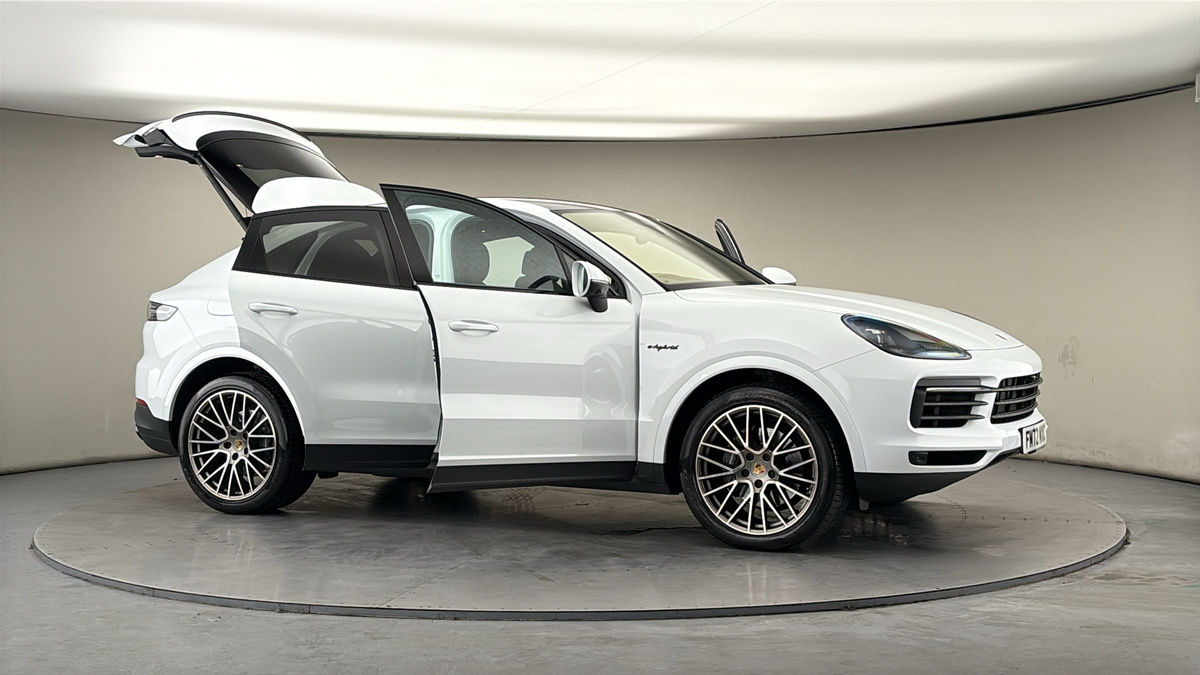 Used Porsche Cayenne 2022 for sale - 77921033: Photo 55