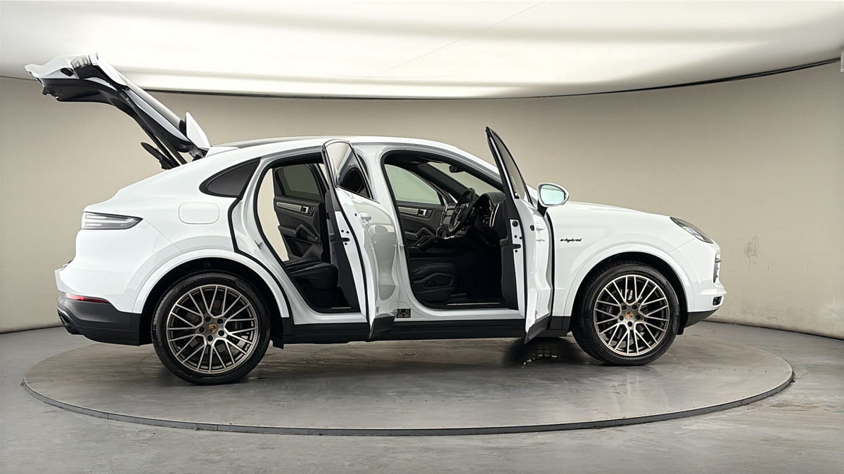 Used Porsche Cayenne 2022 for sale - 77921033: Photo 57