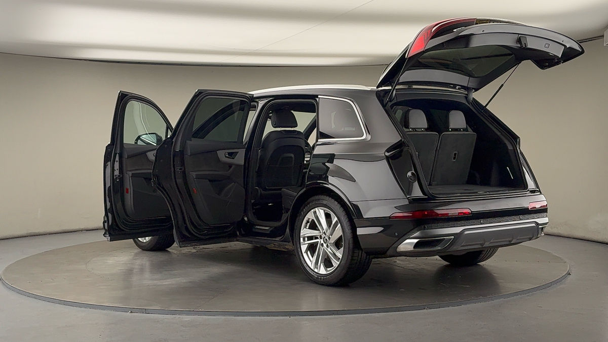 Used Audi Q7 2022 for sale - 76224269: Photo 45