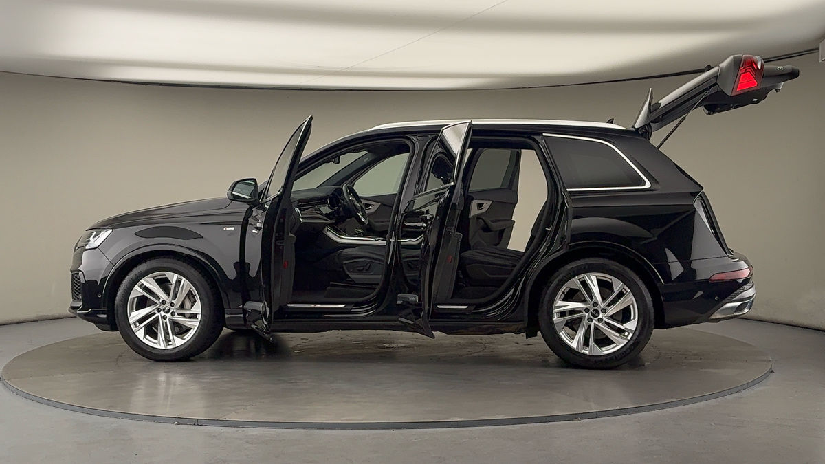 Used Audi Q7 2022 for sale - 76224269: Photo 48