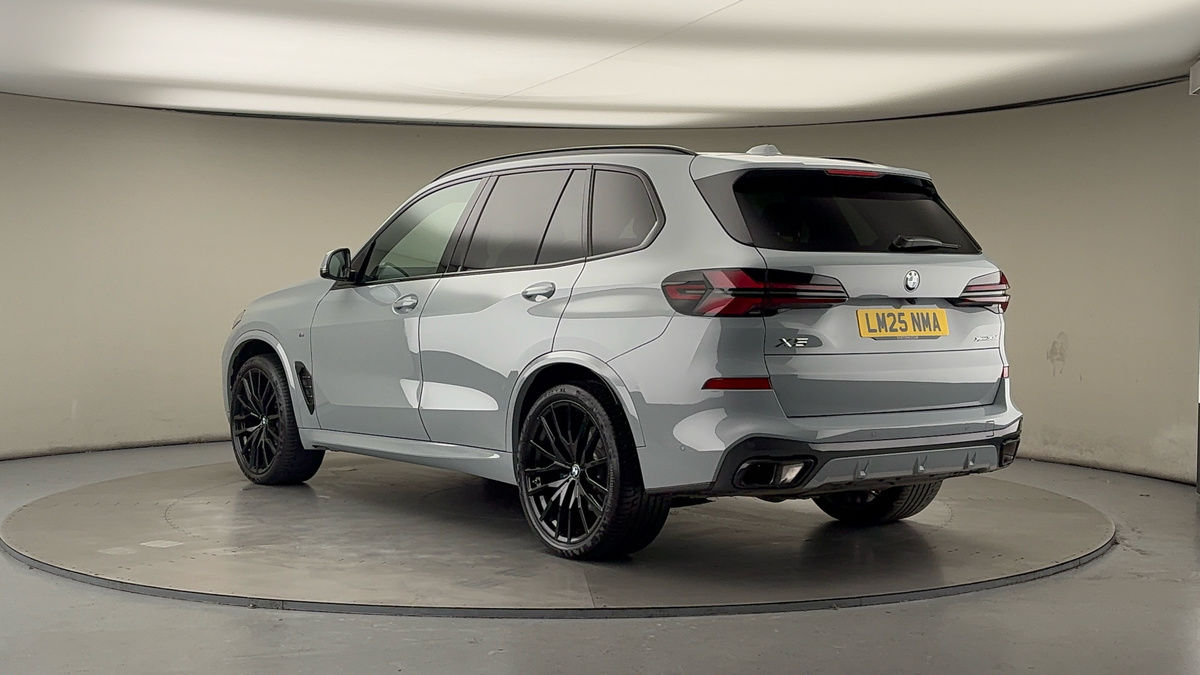 Used BMW X5 2025 for sale - 76798987: Photo 2