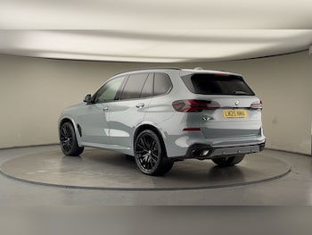 Used BMW X5 2025 for sale - 76798987: Photo