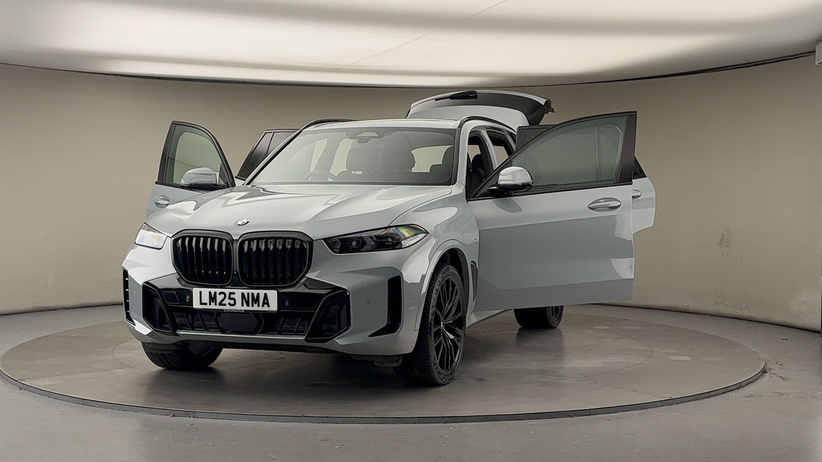 Used BMW X5 2025 for sale - 76798987: Photo 51
