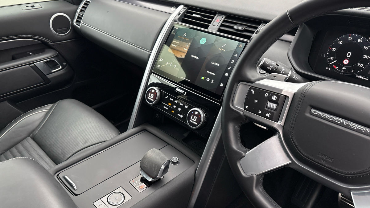 Used Land Rover Discovery 2023 for sale - 76396749: Photo 18