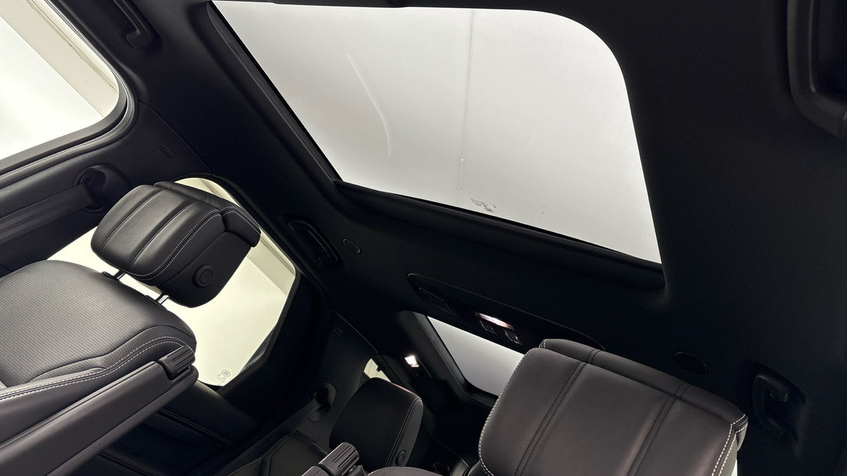 Used Land Rover Discovery 2023 for sale - 76396749: Photo 6