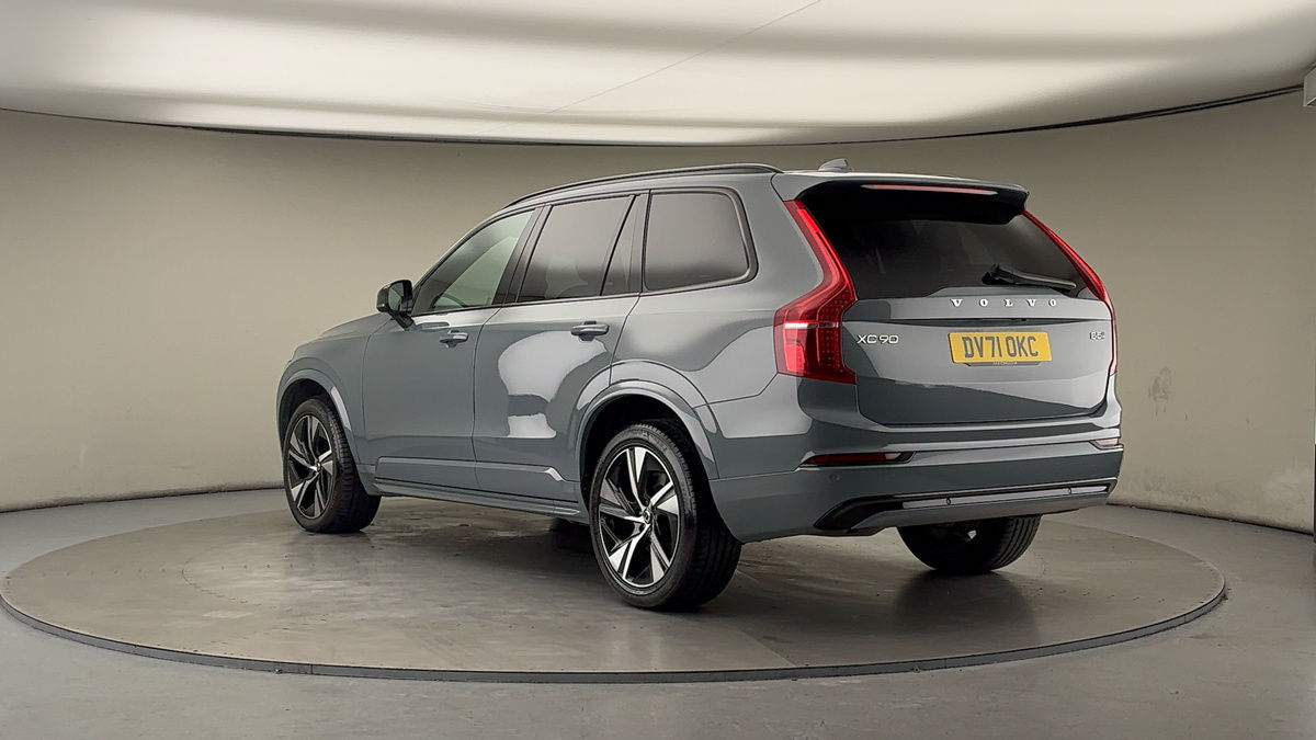 Used Volvo XC90 2021 for sale - 76962995: Photo 2