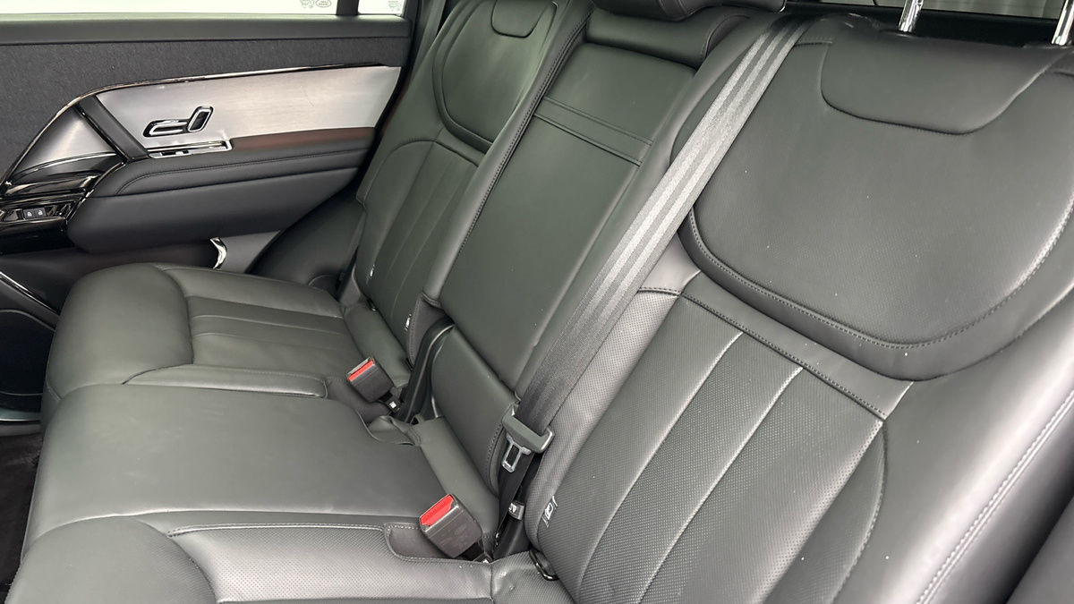 Used Land Rover Range Rover Sport 2024 for sale - 78004151: Photo 8