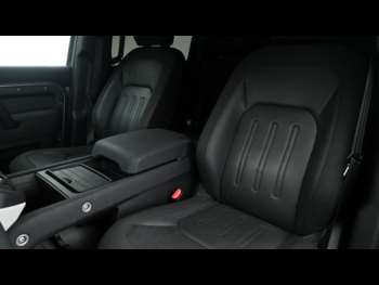 Used Land Rover Defender 110 2020 for sale - 73843134: Photo