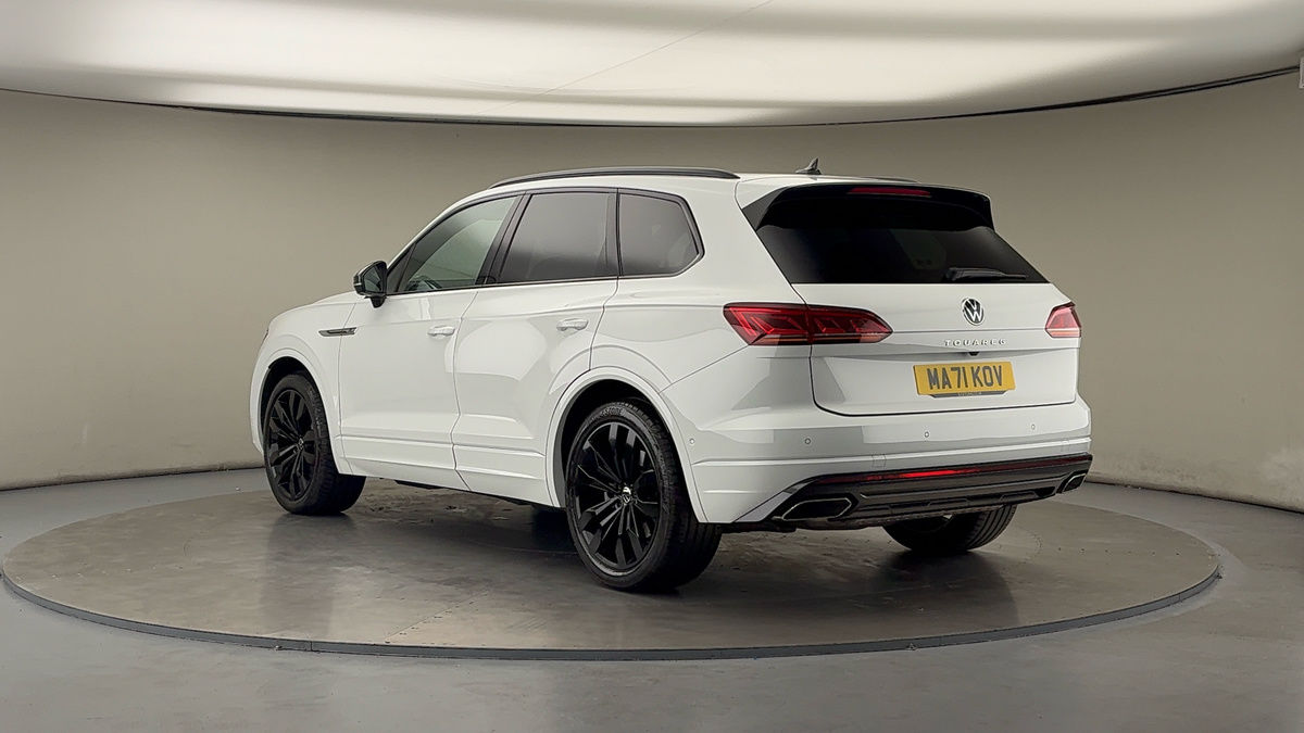 Used Volkswagen Touareg 2021 for sale - 76069396: Photo 2