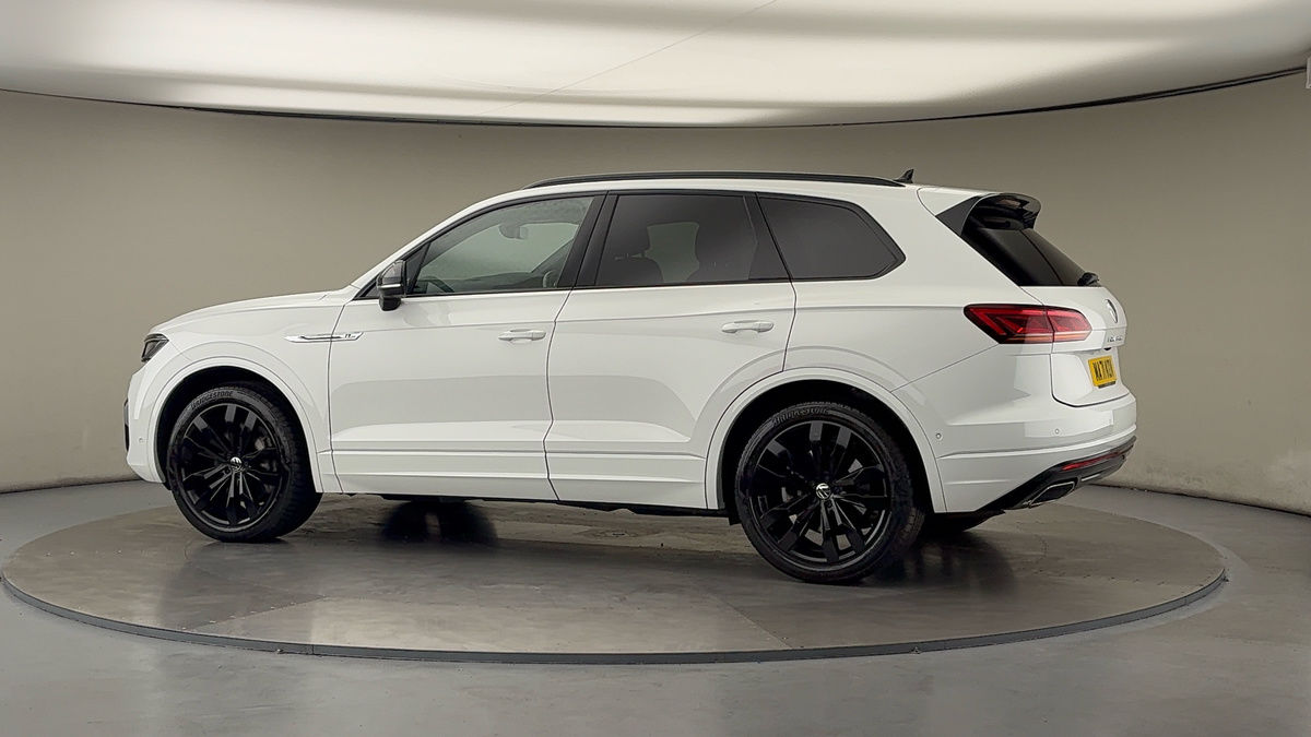 Used Volkswagen Touareg 2021 for sale - 76069396: Photo 27