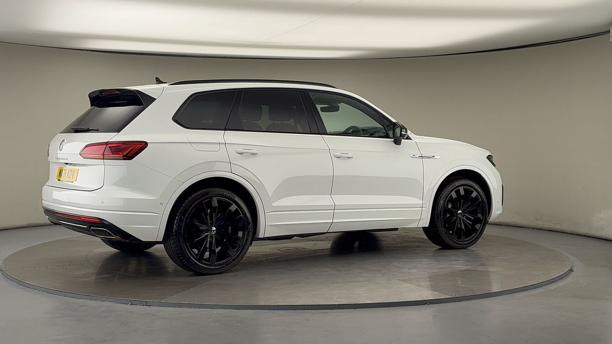 Used Volkswagen Touareg 2021 for sale - 76069396: Photo 39