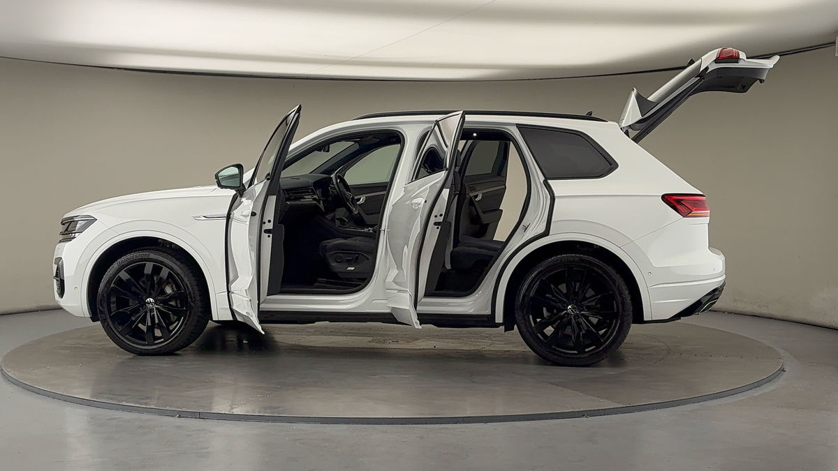 Used Volkswagen Touareg 2021 for sale - 76069396: Photo 47