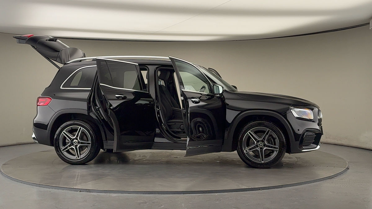 Used Mercedes-Benz GLB 2025 for sale - 76292338: Photo 57