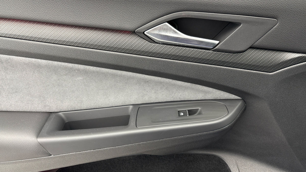 Used Volkswagen Golf 2023 for sale - 76751646: Photo 19
