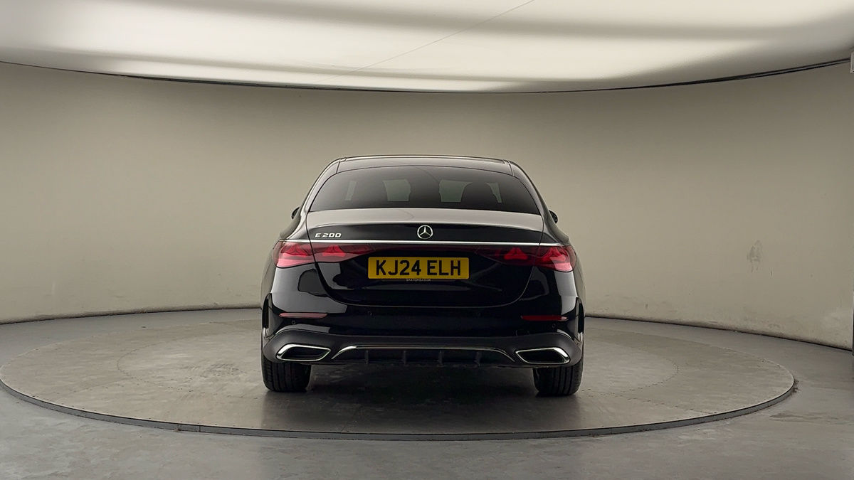 Used Mercedes-Benz E Class 2024 for sale - 77277078: Photo 4