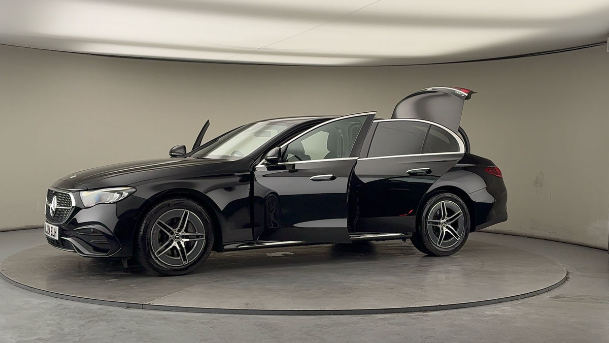 Used Mercedes-Benz E Class 2024 for sale - 77277078: Photo 49