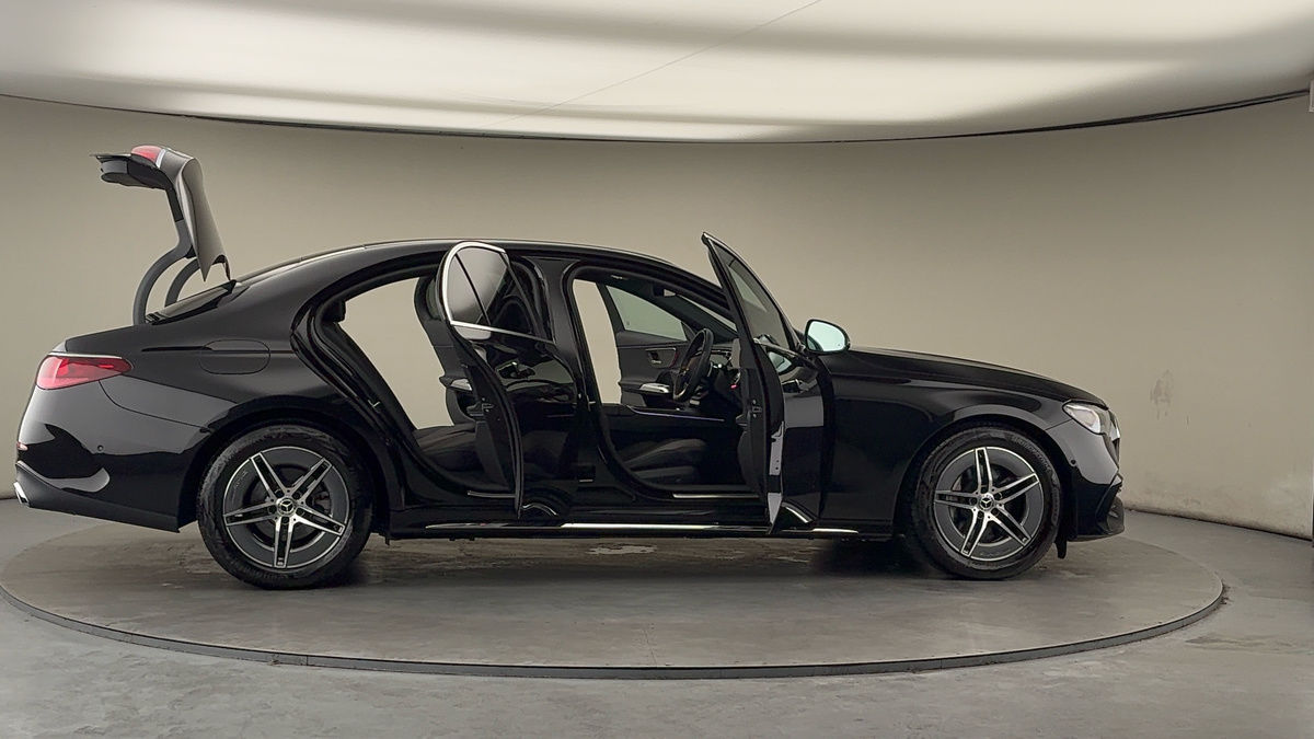 Used Mercedes-Benz E Class 2024 for sale - 77277078: Photo 57