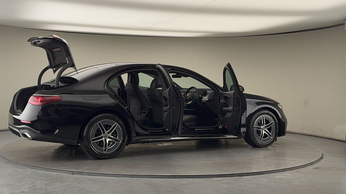 Used Mercedes-Benz E Class 2024 for sale - 77277078: Photo 58