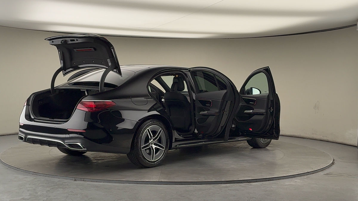 Used Mercedes-Benz E Class 2024 for sale - 77277078: Photo 59