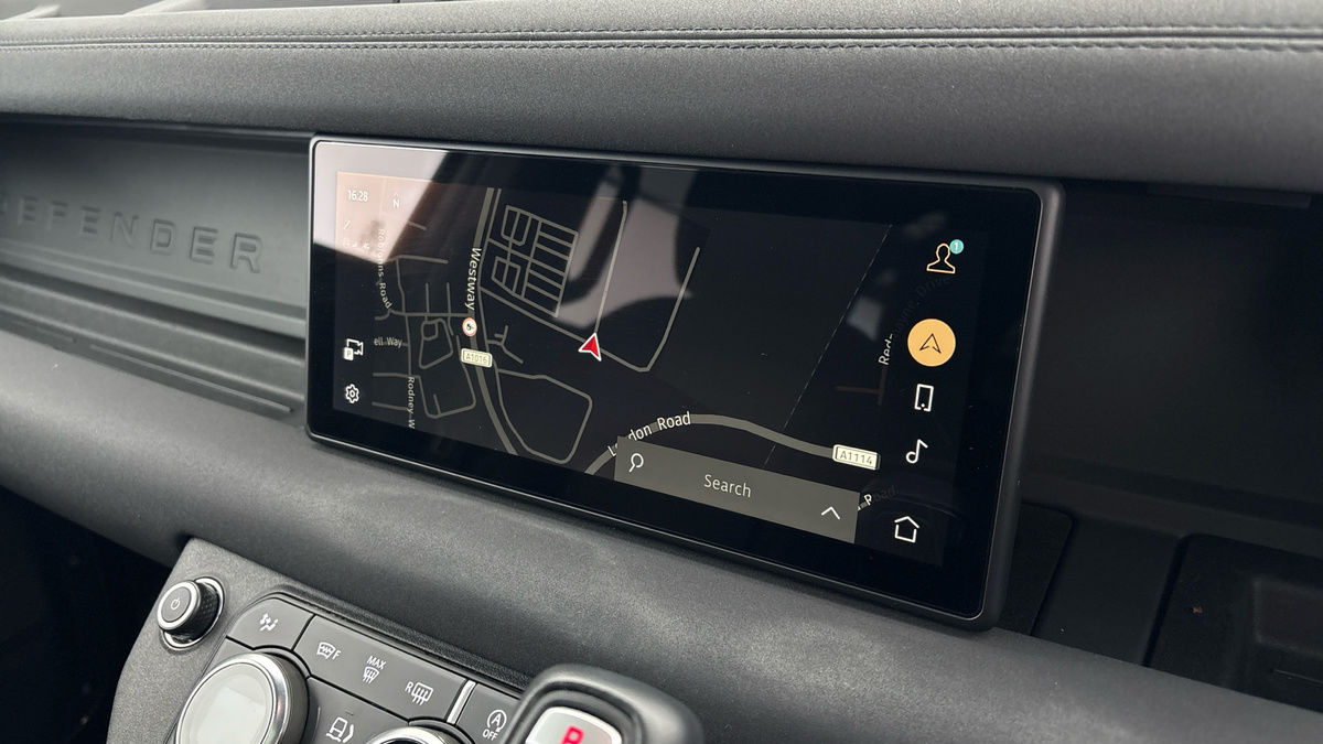 Used Land Rover Defender 2023 for sale - 77521798: Photo 17