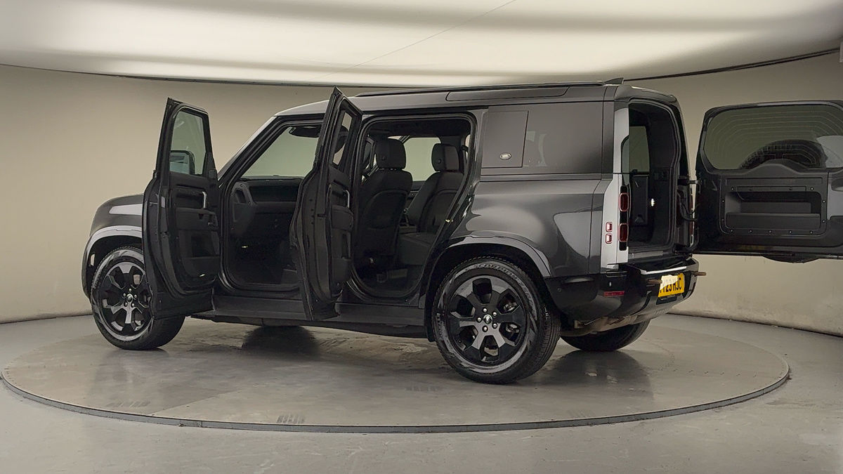 Used Land Rover Defender 2023 for sale - 77521798: Photo 46