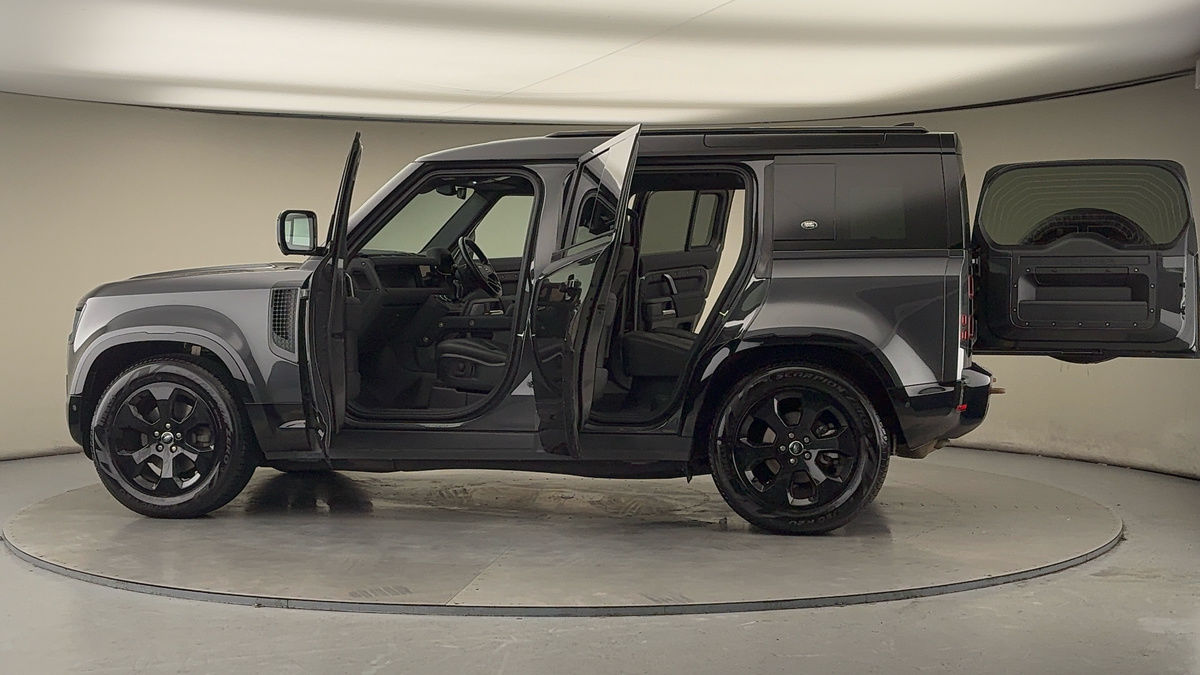 Used Land Rover Defender 2023 for sale - 77521798: Photo 47