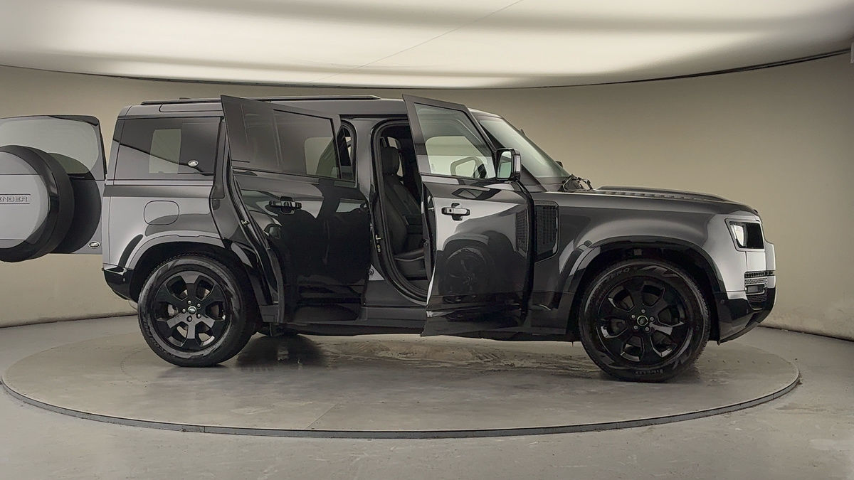 Used Land Rover Defender 2023 for sale - 77521798: Photo 56