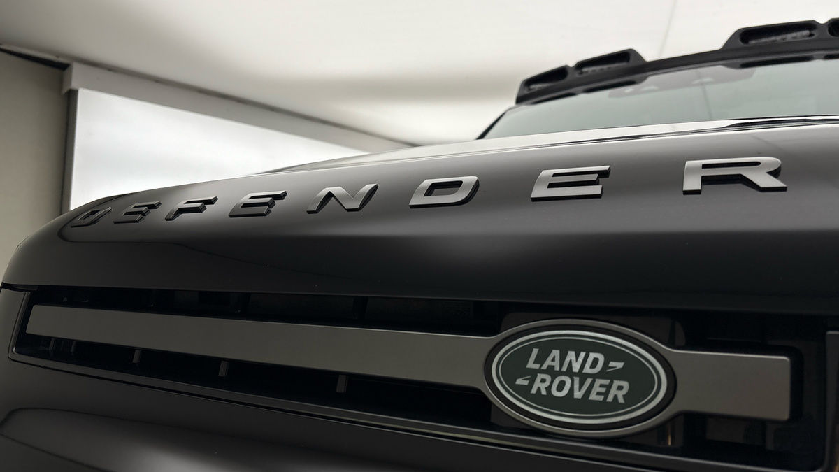 Used Land Rover Defender 90 2022 for sale - 77821838: Photo 24