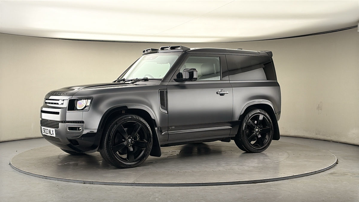 Used Land Rover Defender 90 2022 for sale - 77821838: Photo 33