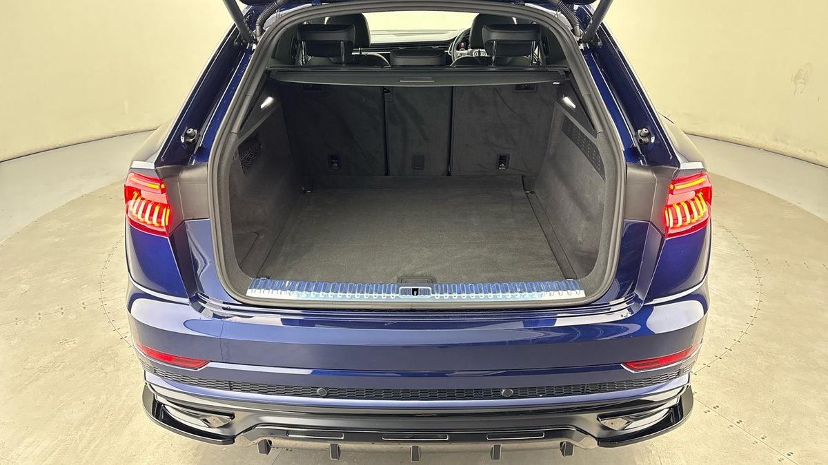 Used Audi Q8 2022 for sale - 77118320: Photo 11