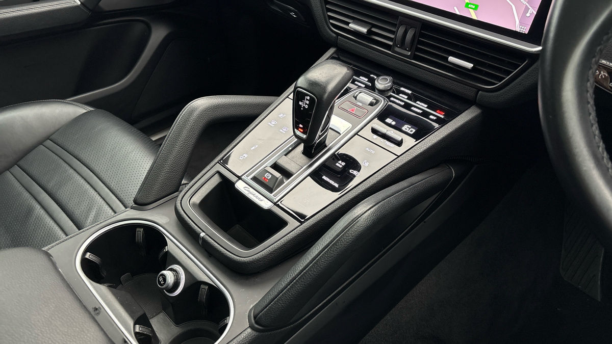 Used Porsche Cayenne 2020 for sale - 76455049: Photo 18