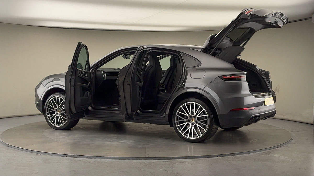 Used Porsche Cayenne 2020 for sale - 76455049: Photo 47