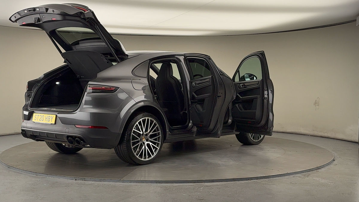 Used Porsche Cayenne 2020 for sale - 76455049: Photo 60